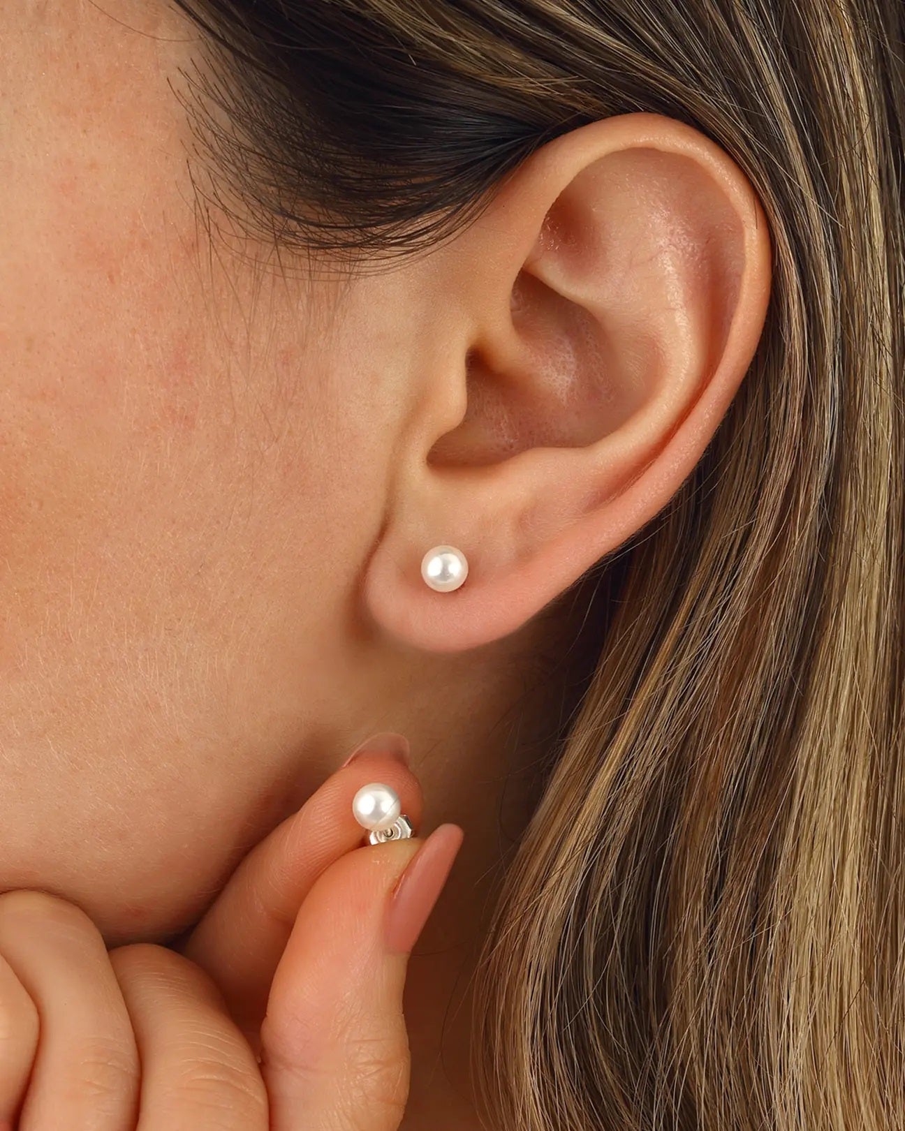 Salvatori Paris Voile d’Or 4mm Silver Classic Pearl Stud Earrings