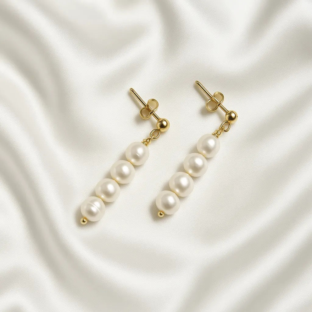 Salvatori Paris Vent Saphir Stud Earrings & Vent Saphir Pearl Necklace Set