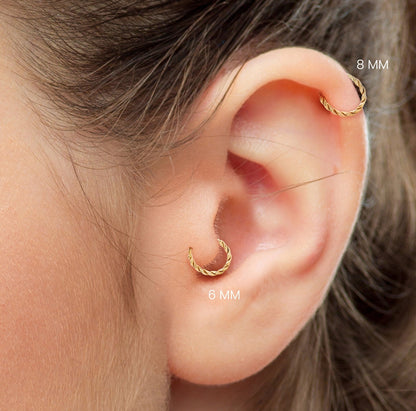 Salvatori Paris Twisted Clicker Tragus Piercing Hoop Earring