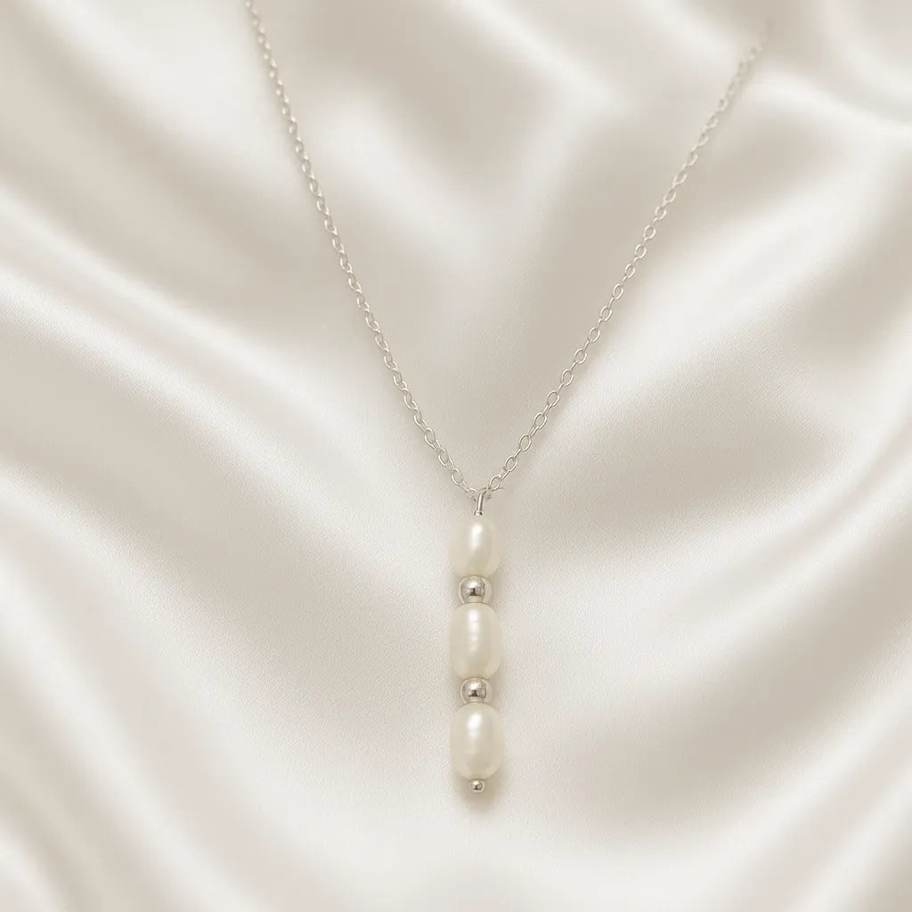 Salvatori Paris Lueur d’Or Silver Triple Drop Pearl Pendant Necklace