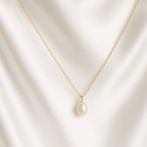 Salvatori Paris Voile d’Or Single Classic Pearl Necklace