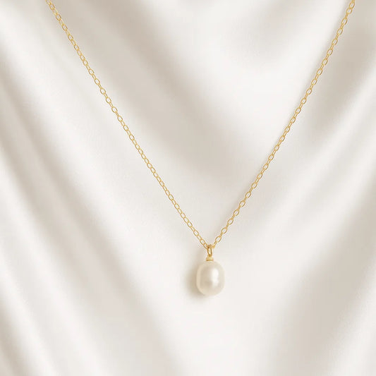 Salvatori Paris Voile d’Or Single Classic Pearl Necklace