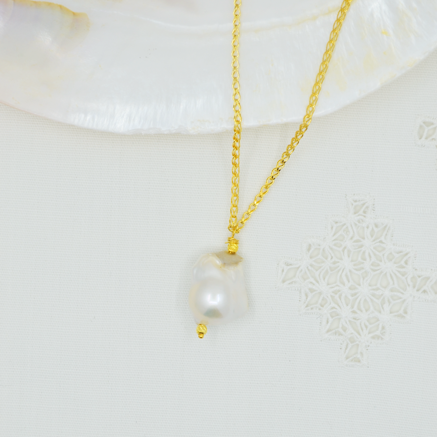 Salvatori Paris Lys Doré Single Large Baroque Pearl Necklace