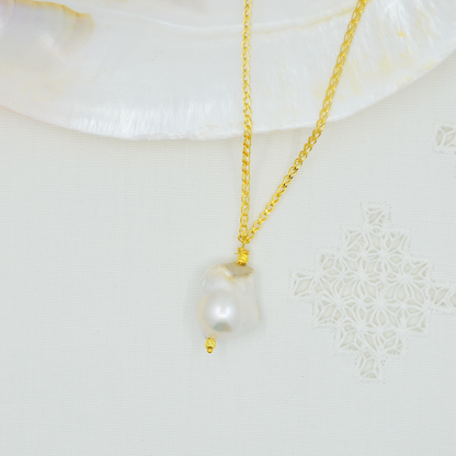 Salvatori Paris Lys Doré Single Large Baroque Pearl Necklace