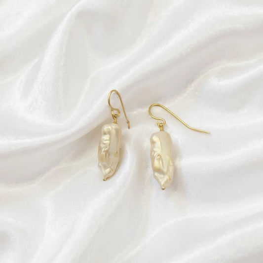 Salvatori Paris Perla Opaline Hook Pearl Drop Earring
