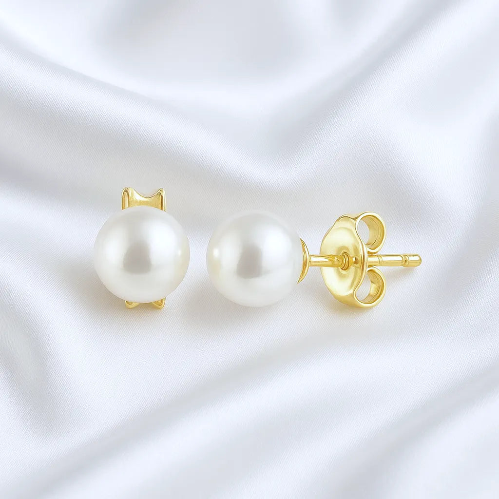 Salvatori Paris Voile d’Or 4mm Classic Pearl Stud Earrings