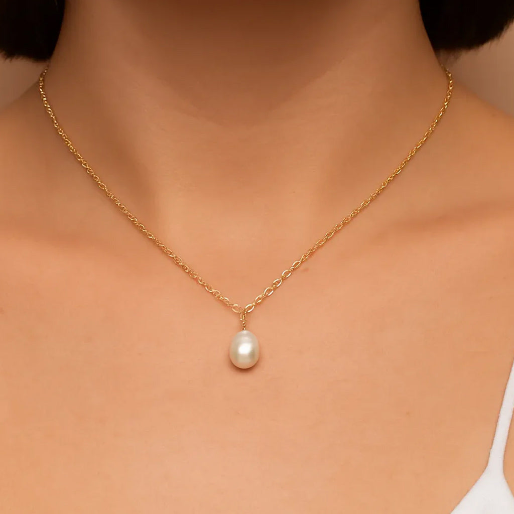 Salvatori Paris Voile d’Or Single Classic Pearl Necklace