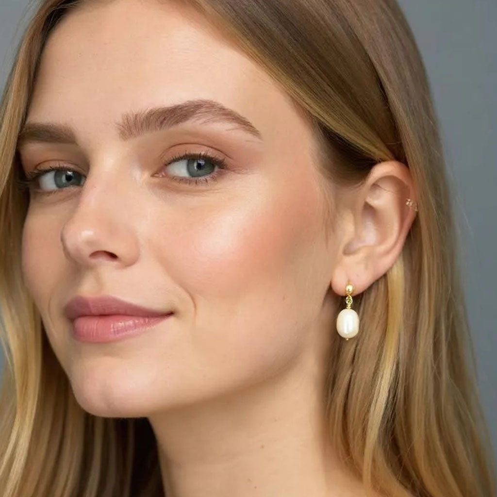 Salvatori Paris Silva Opale Stud Earrings