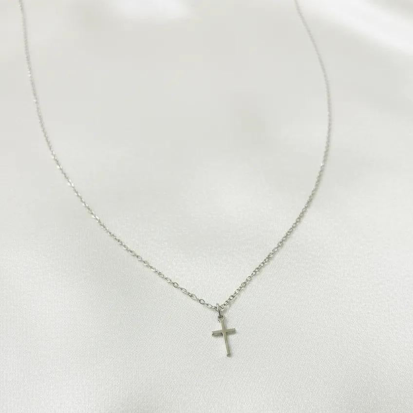 Salvatori Paris Sterling Silver Cross Pendant Necklace