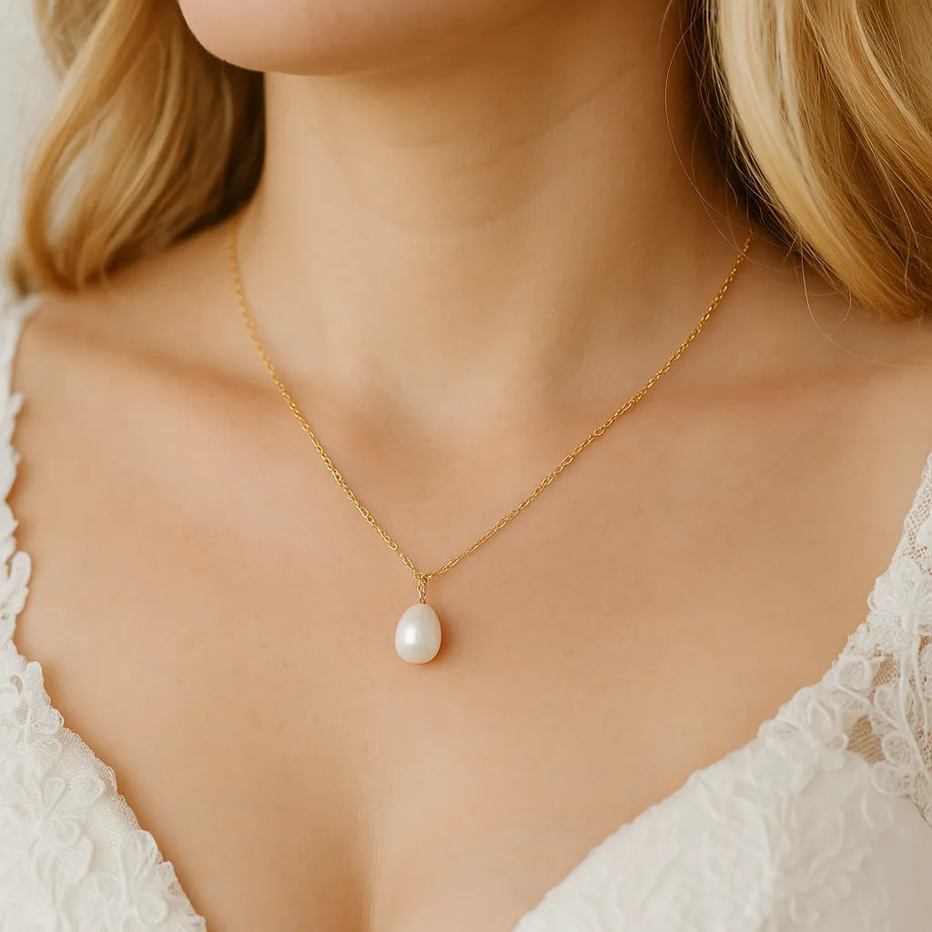 Salvatori Paris Voile d’Or Single Classic Pearl Necklace