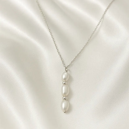 Salvatori Paris Lueur d’Or Silver Triple Drop Pearl Pendant Necklace